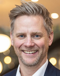 Niklas Renström